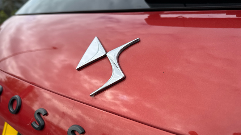 DS 4 1.6 BlueHDi Crossback 5dr Diesel Hatchback